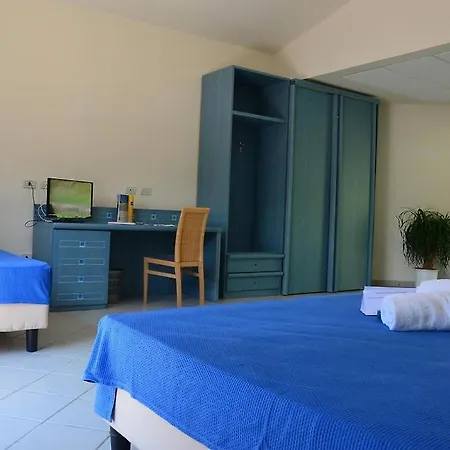 Hotiday San Nicola 4*