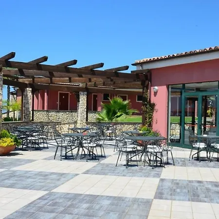 Hotiday San Nicola Hotel 4*