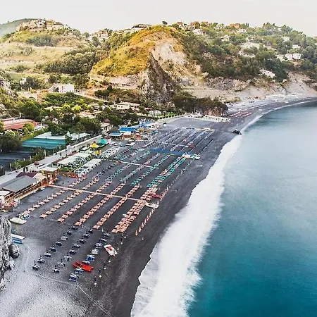 Hotel Hotiday San Nicola