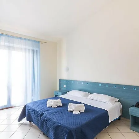 Hotiday San Nicola Hotel 4*