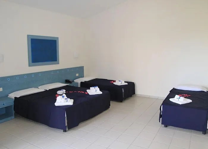 Hotiday San Nicola 酒店 圣尼科拉阿尔切拉